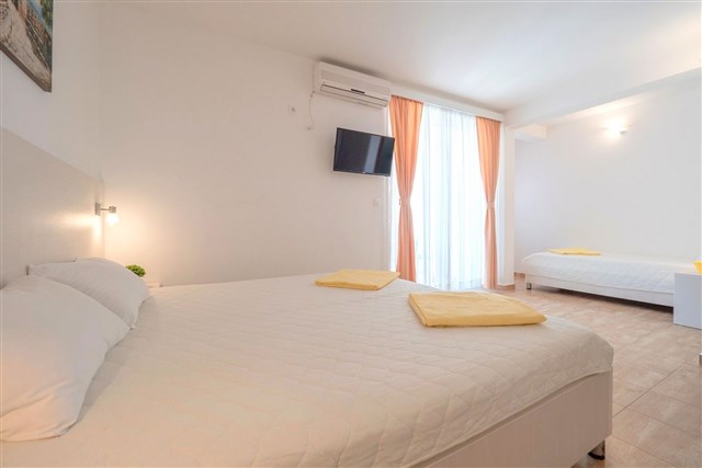 Hotel TATJANA - Dotované pobyty 50+ - izba - 3(+0) B