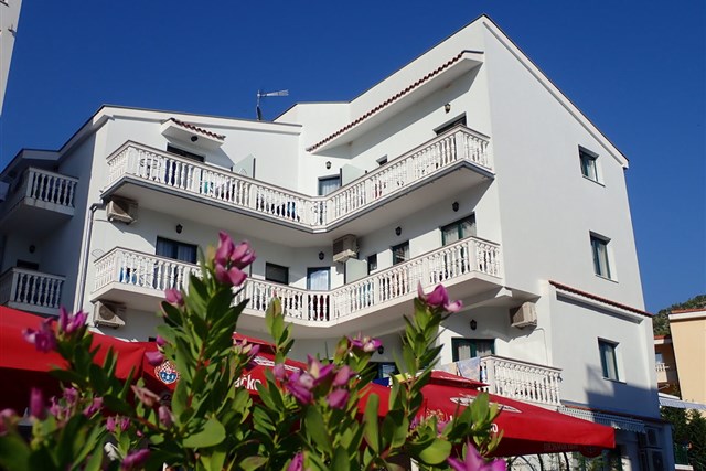 Hotel ANTONIJA - Dotované pobyty 50+ - Holiday Resort ANTONIJA, OLIVA, TRITON, Drvenik - TRITON