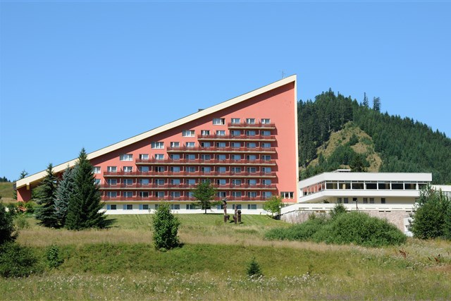 Hotel SOREA MÁJ - 