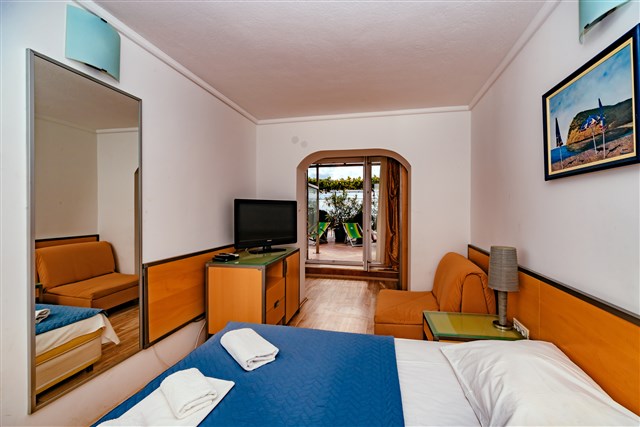 Hotel SAVOJO - izba - 2(+1) TM 1.patro