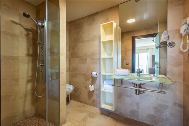 Hotel CONDESA - koupelna junior suite