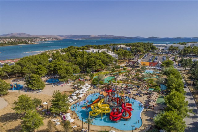 Villas SOLARIS KORNATI - Dalmatia Aquapark, Šibenik-Solaris