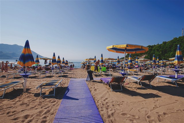 Hotel MONTENEGRO BEACH RESORT - Bečići - pláž