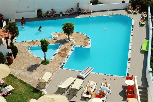 PORTO PLAKIAS - Plakias (bazén u hotelu Myrtis)
