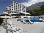 Hotel LABINECA - Gradac