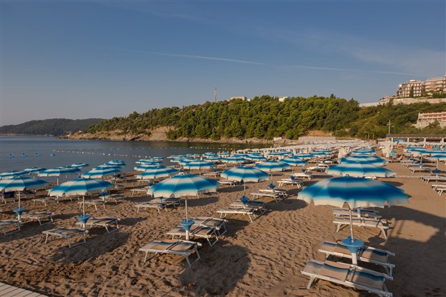 Hotel MEDITERAN-Bećići - Bečići - pláž