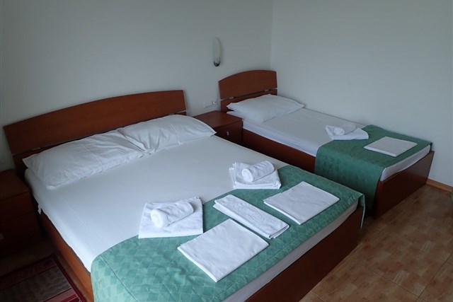 Hotel RIVA - třílůžkový pokoj  - typ 3(+0) BM
